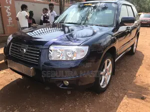 Photo - Subaru Forester 2004 Blue