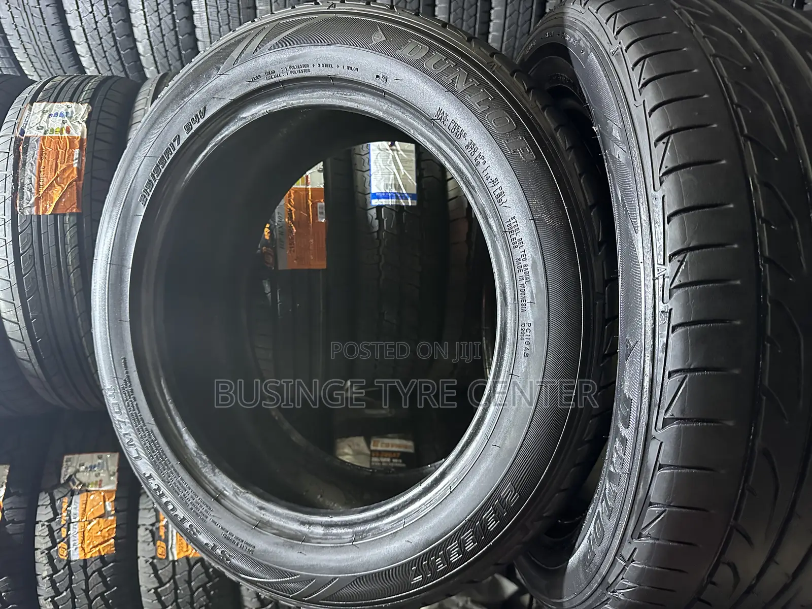 Tires Size 215/55r17 Dunlop Good Condition