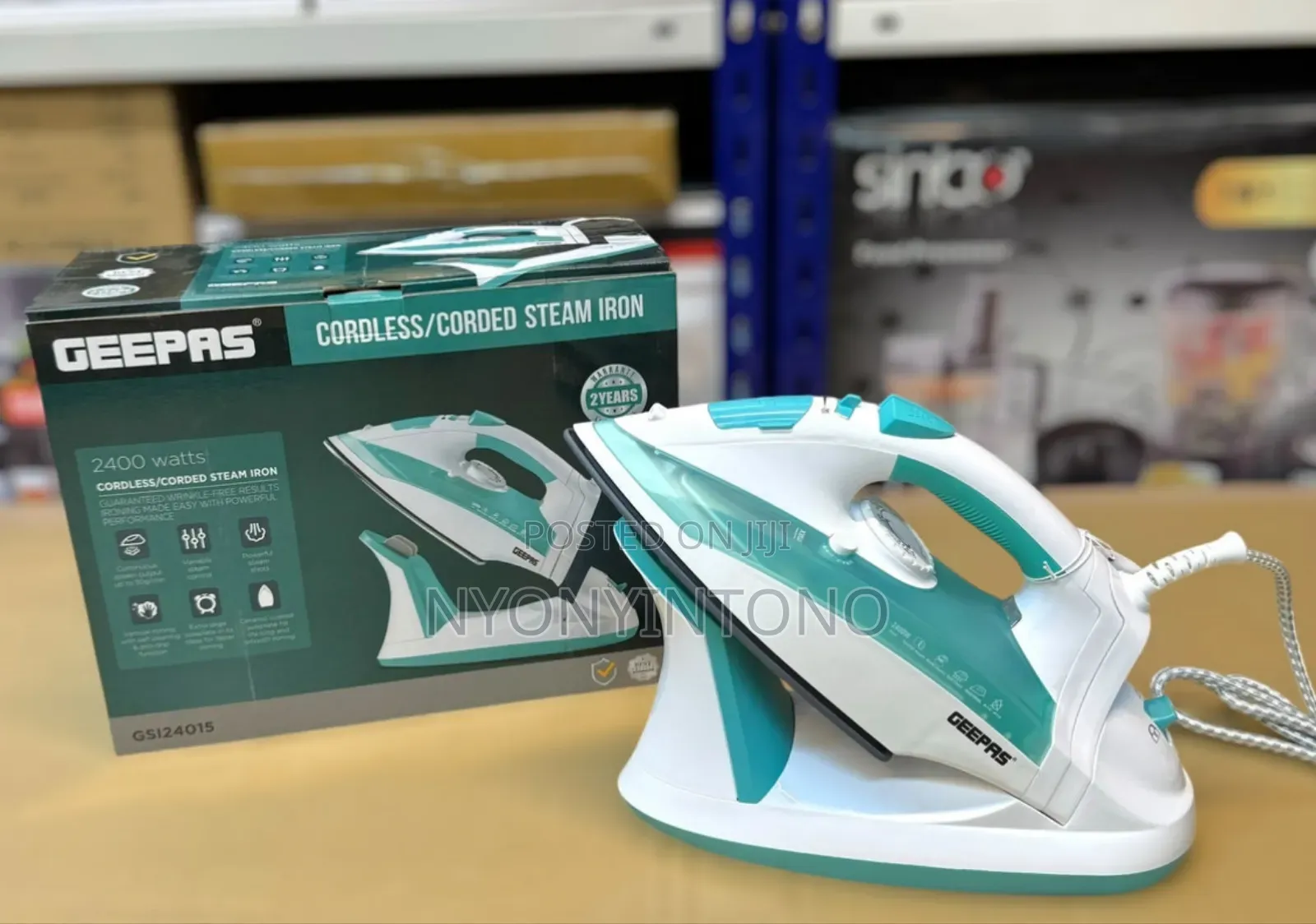 Geepas Top-Quality Cordless Steam Iron Gsi24015 2y Warranty
