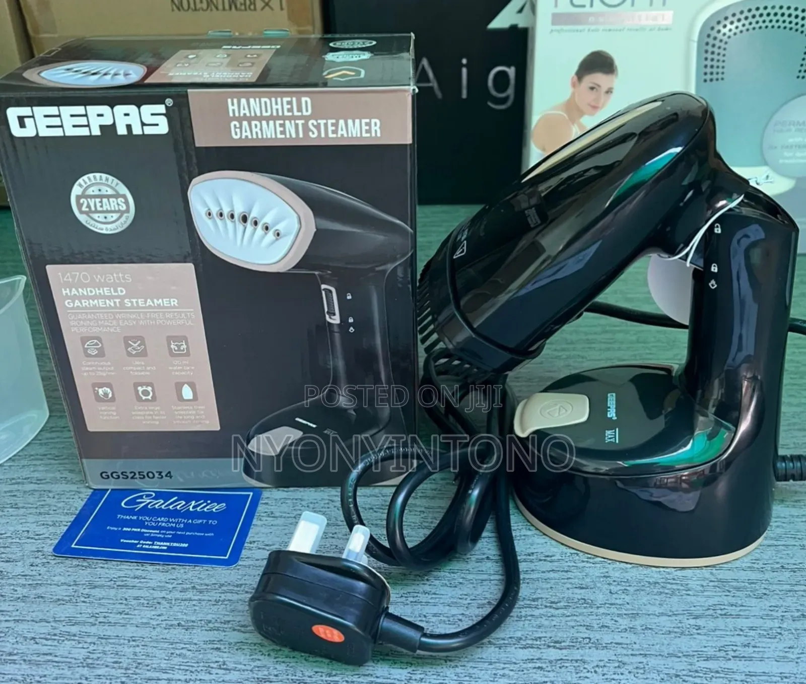 Geepas Hand Held Garment Steamer GGS-25034 2yrs Warranty