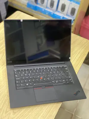 New Laptop Lenovo 32GB Intel Xeon SSD 512GB