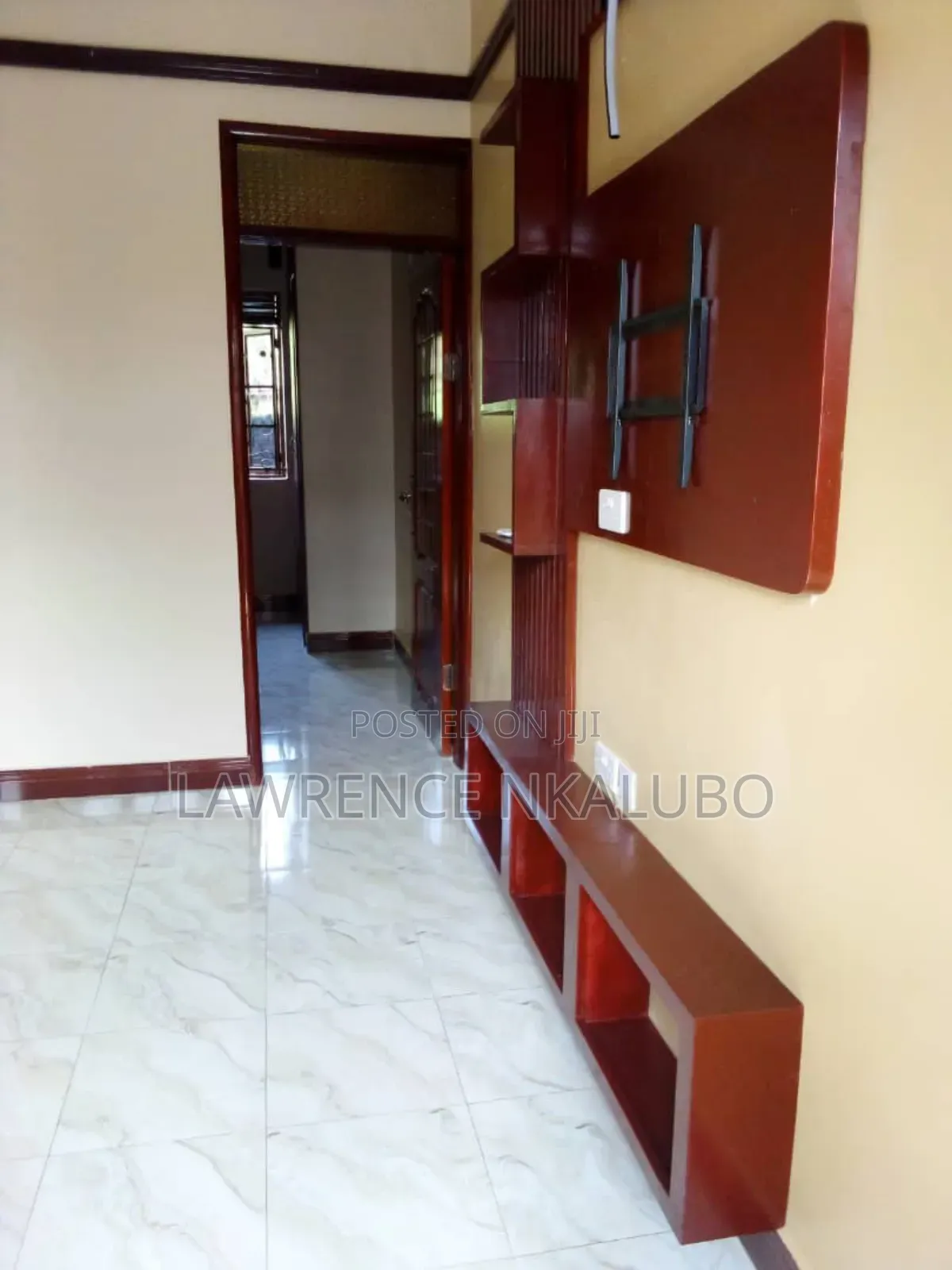 1bdrm Chalet in Mukono Town for rent