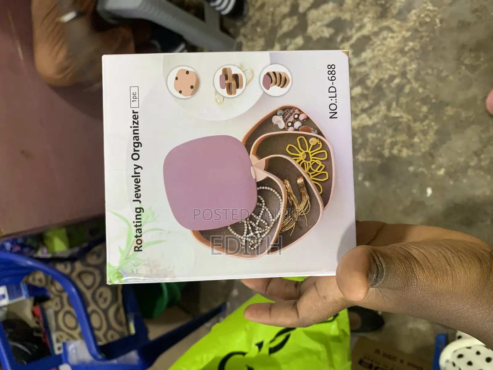 Rotating Jewelry Organizer
