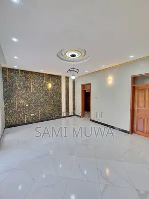 7bdrm Mansion in Kitende, Wakiso / Wakiso for sale