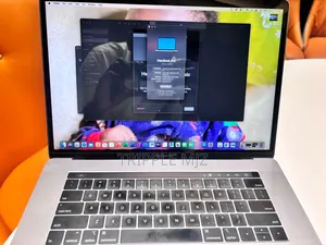 Laptop Apple MacBook Pro 2019 16GB Intel Core I7 SSHD+SSD 256GB