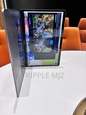 Laptop Apple MacBook Pro 2019 16GB Intel Core I7 SSHD+SSD 256GB