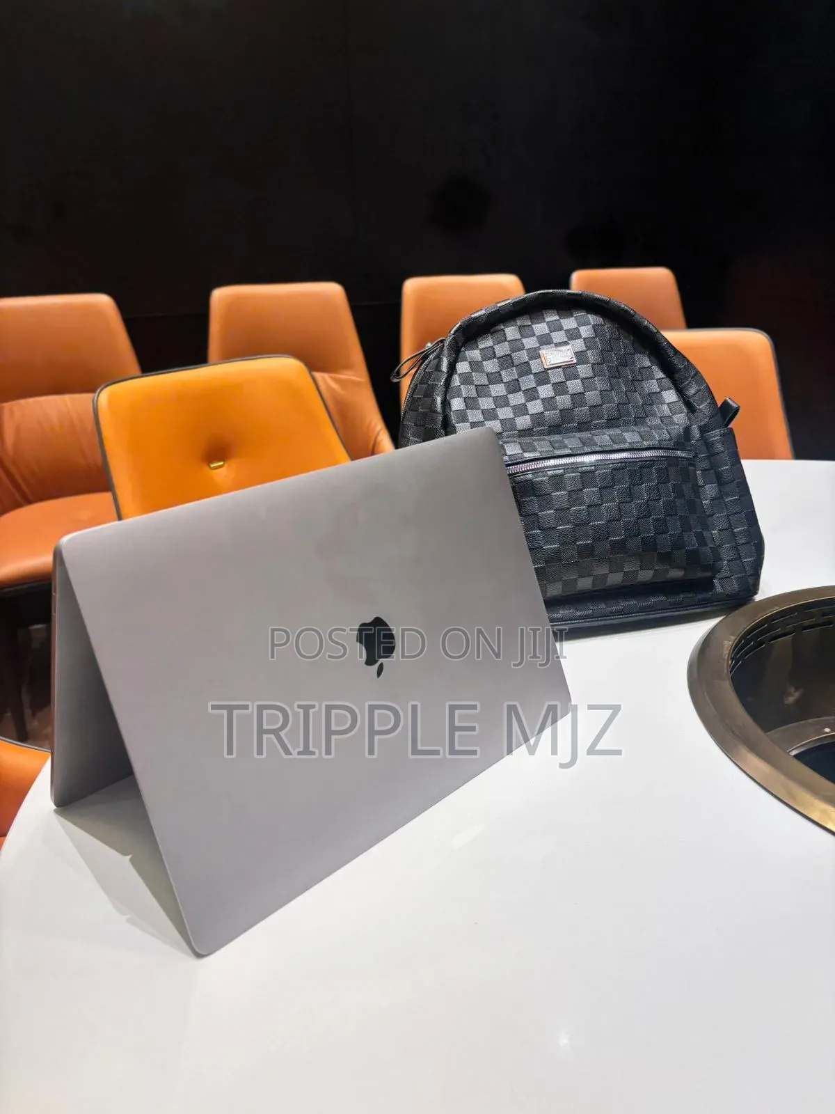 Laptop Apple MacBook Pro 2019 16GB Intel Core I7 SSHD+SSD 256GB