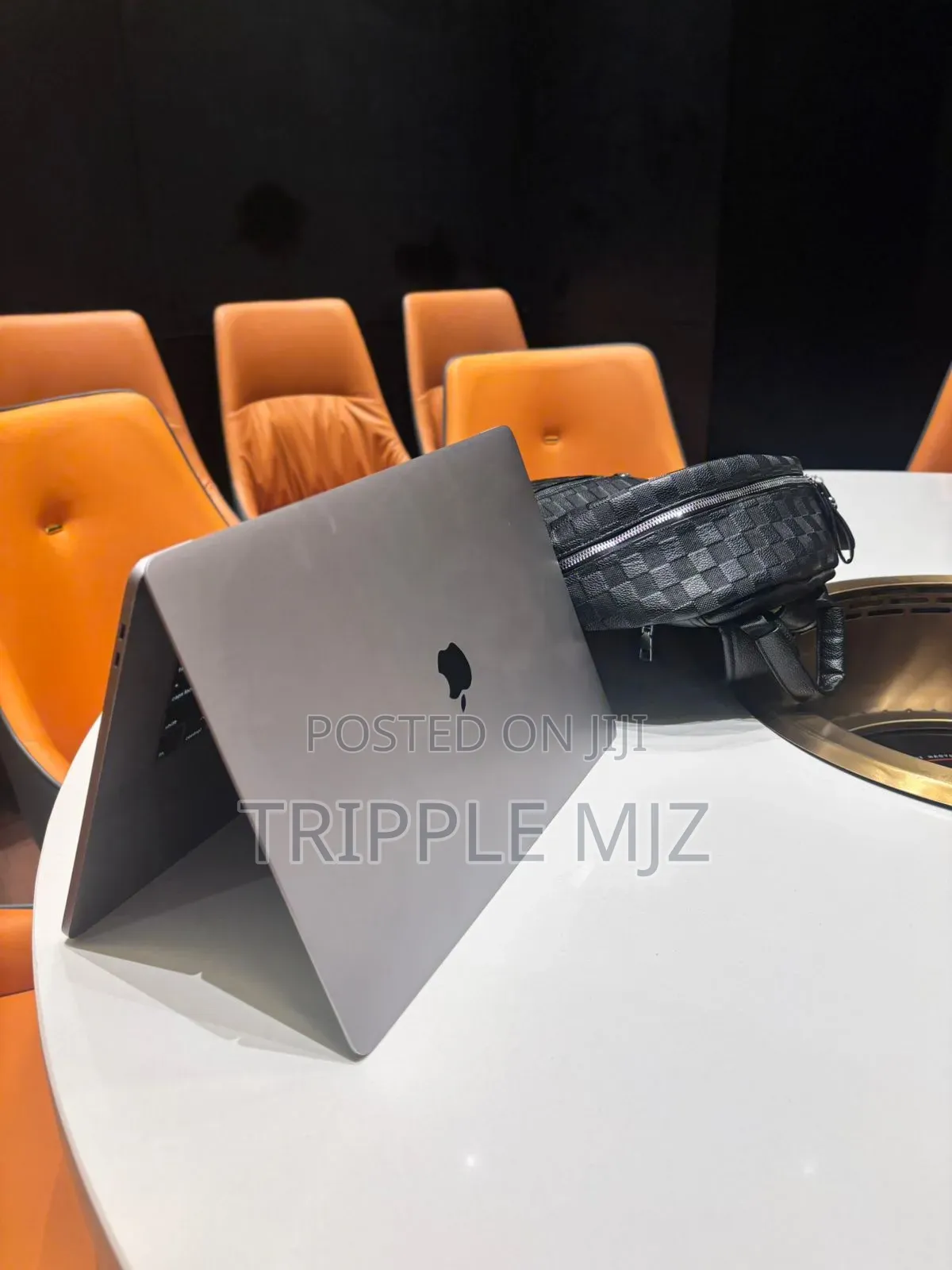 Laptop Apple MacBook Pro 2019 16GB Intel Core I7 SSHD+SSD 256GB