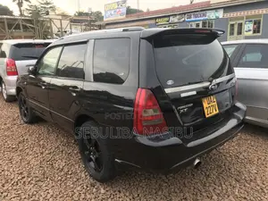 Photo - Subaru Forester 2003 Black