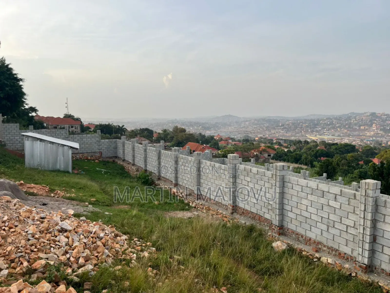 Mutundwe Hill (Rubaga, Kla), Fenced Plots, 20decimals, 250m