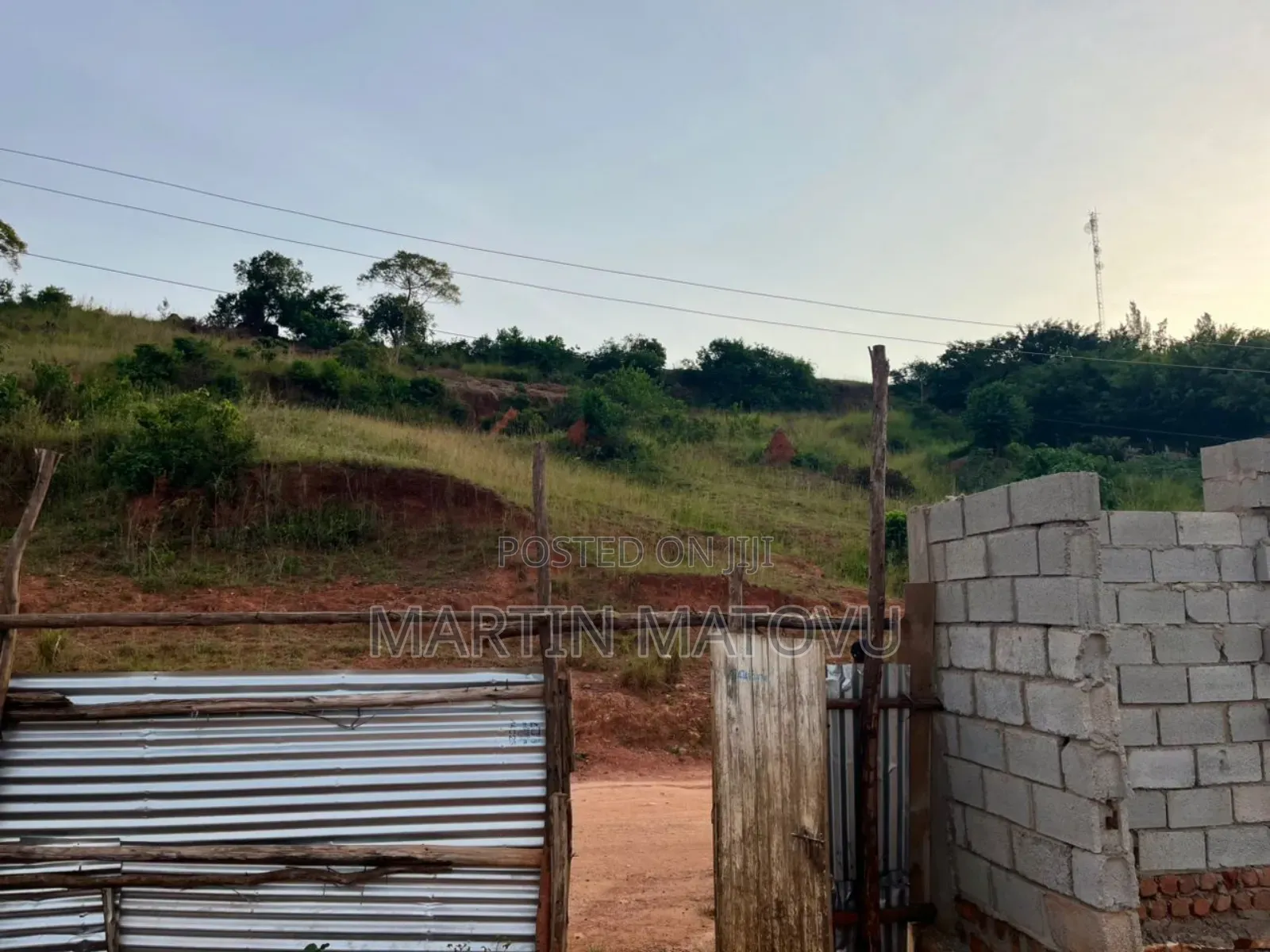 Mutundwe Hill (Rubaga, Kla), Fenced Plots, 20decimals, 250m