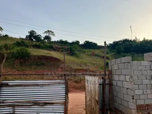 Mutundwe Hill (Rubaga, Kla), Fenced Plots, 20decimals, 250m