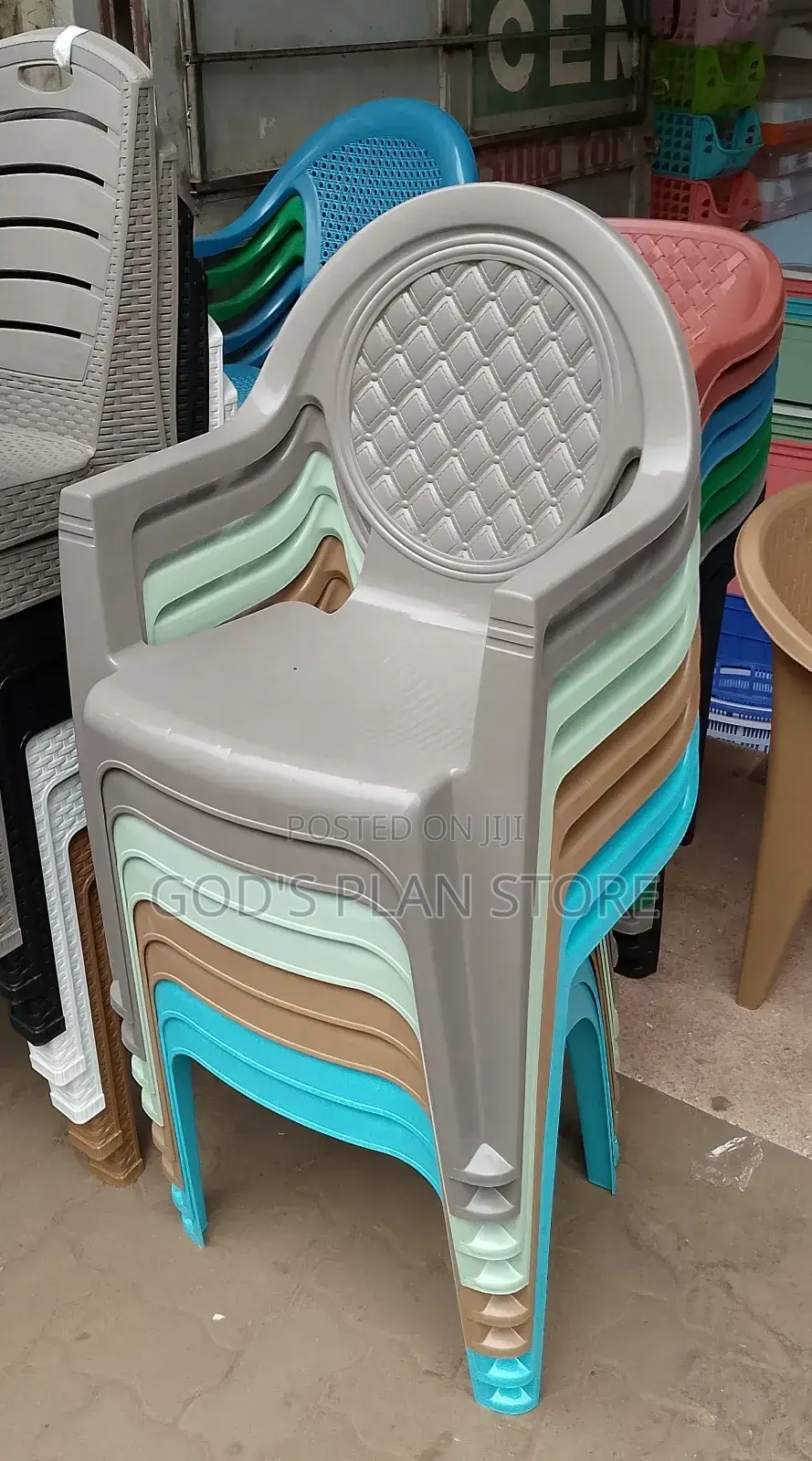 Elegant Armed Plastic Chairs