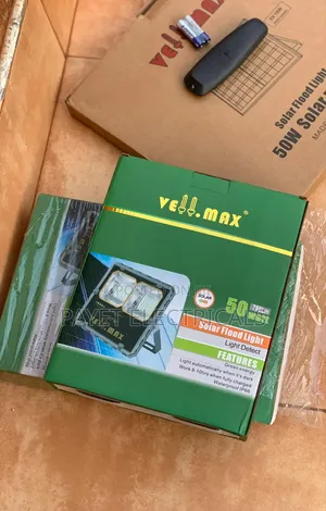 50 Watts Solar Flood Light