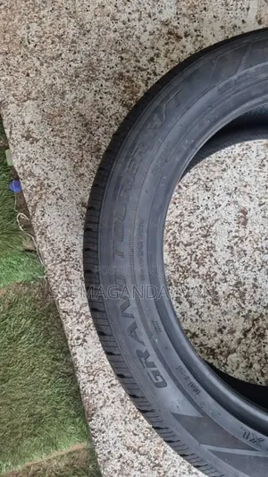275/50r21 113v Grand Tourer Tyres
