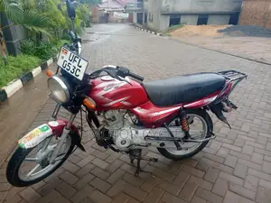 Bajaj Boxer 125 2022 Red