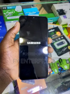 Samsung Galaxy A05 64 GB Black