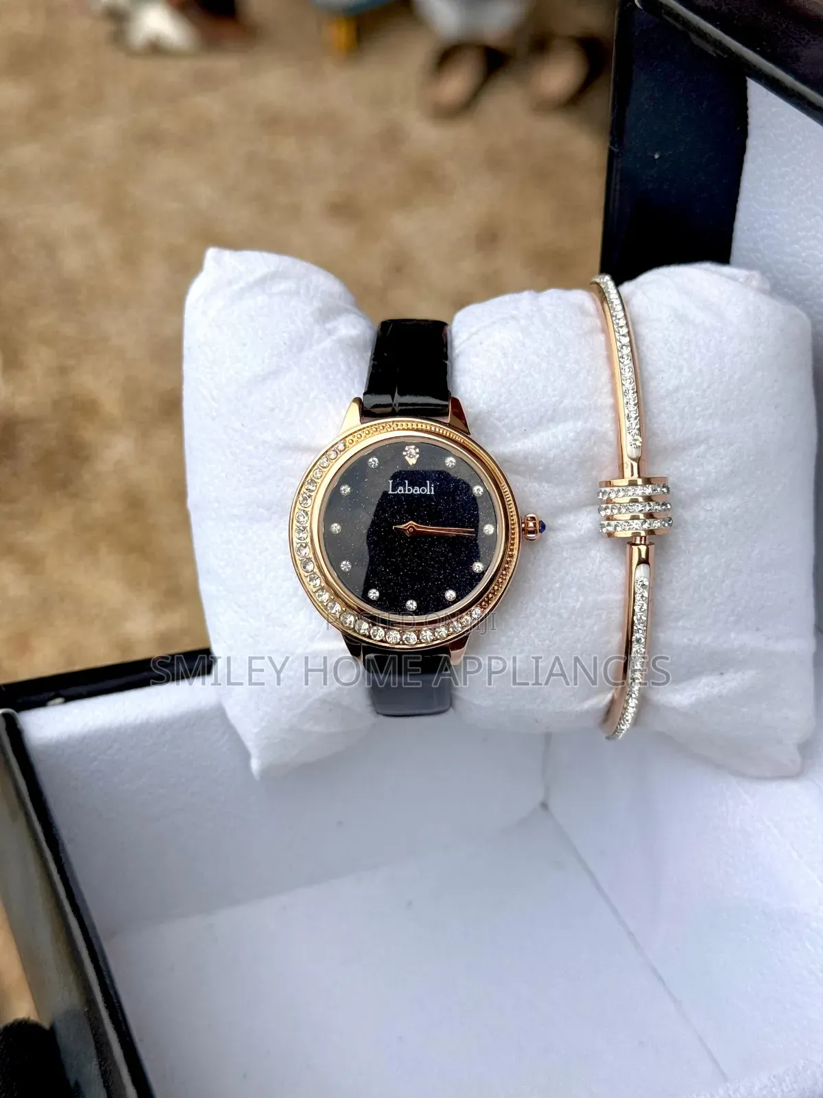 Labaoli Ladies Original Time Piece at 20% Discount Price