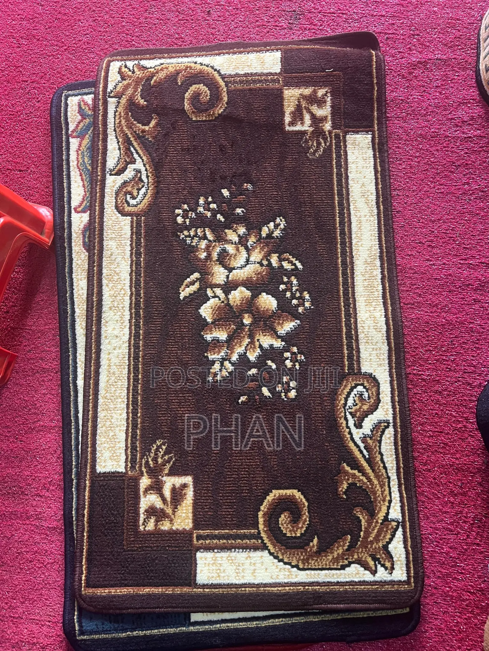 Door Mats in Different Colors and Designs Available