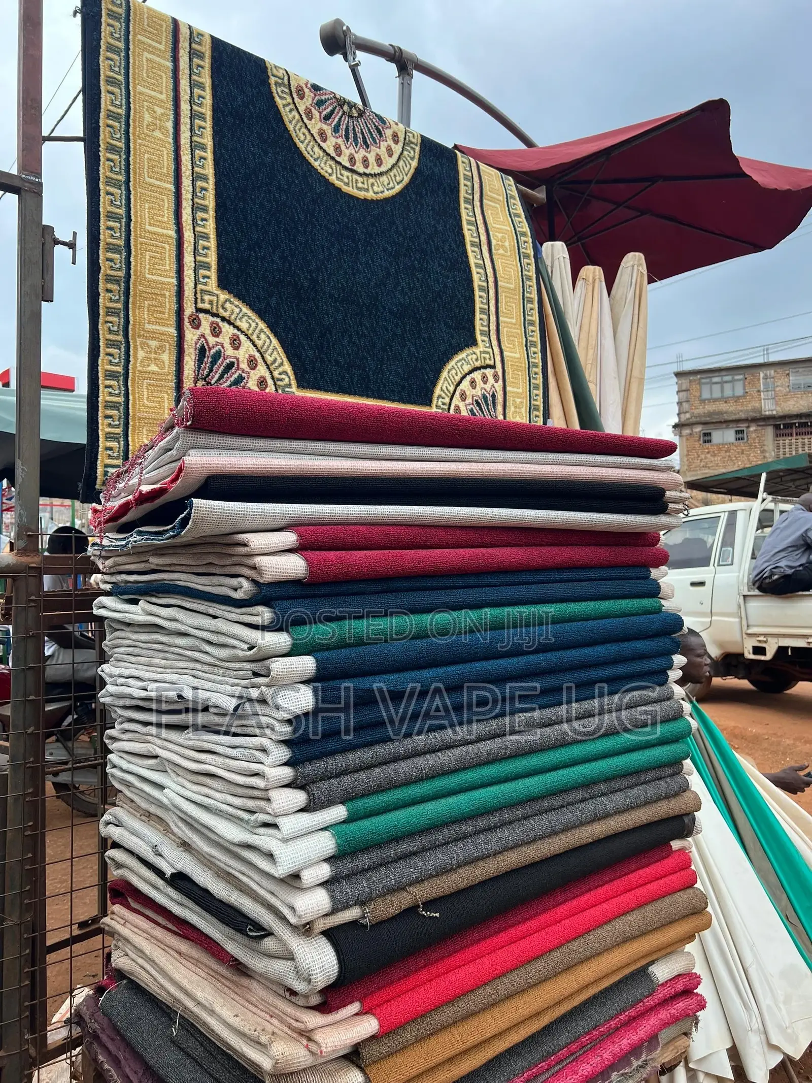 Carpets in Variety of Colors Available at Your Choosing