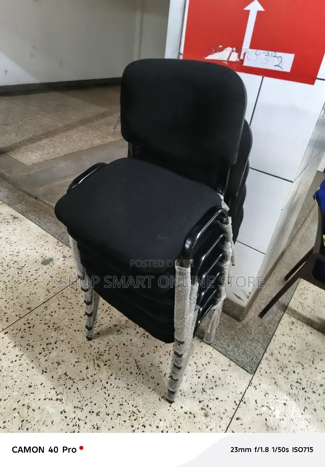 Office Chairs for Visitors Waiting