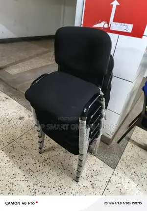 Office Chairs for Visitors Waiting