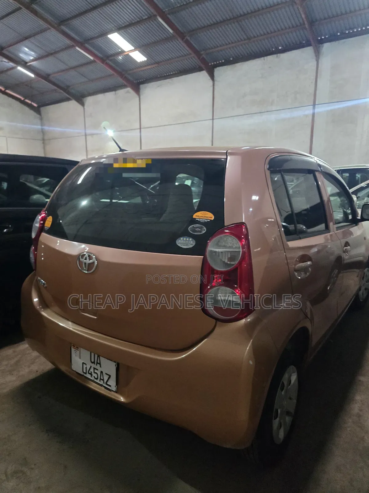 Toyota Passo 2011