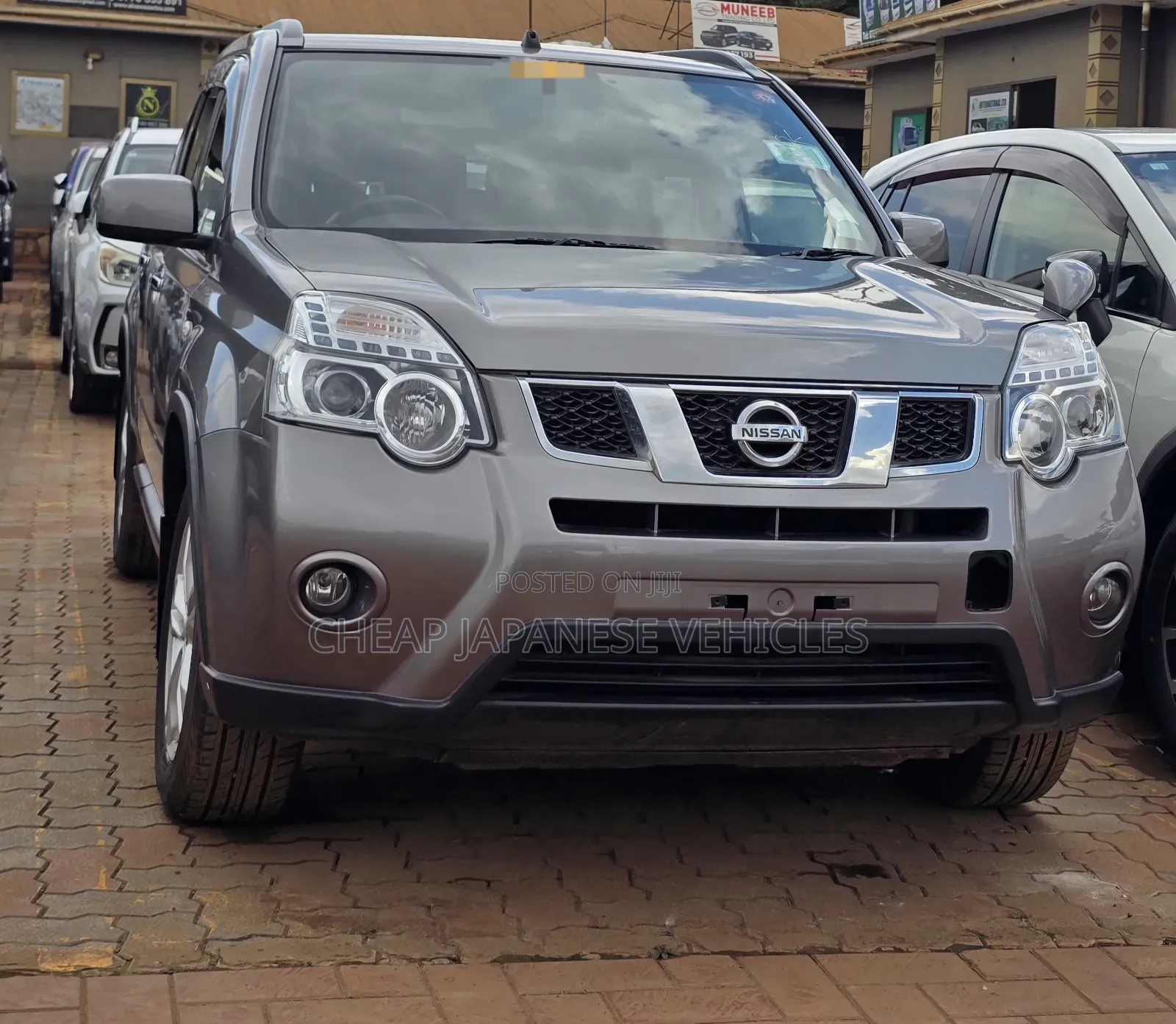 Nissan X-Trail 2.0 Petrol XE 2012 Gray