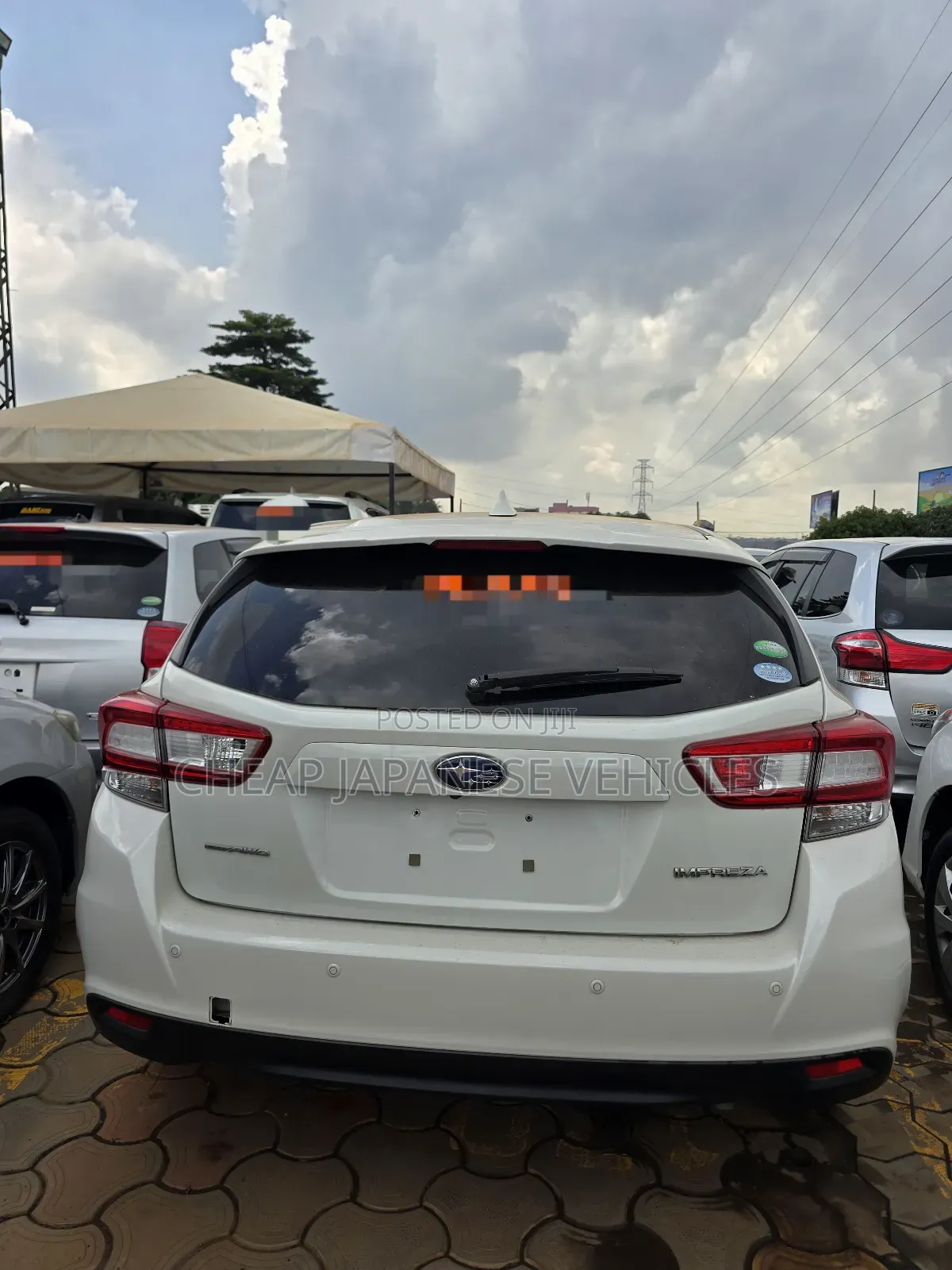 Subaru Impreza 2.0i Limited AWD Hatchback 2017 White