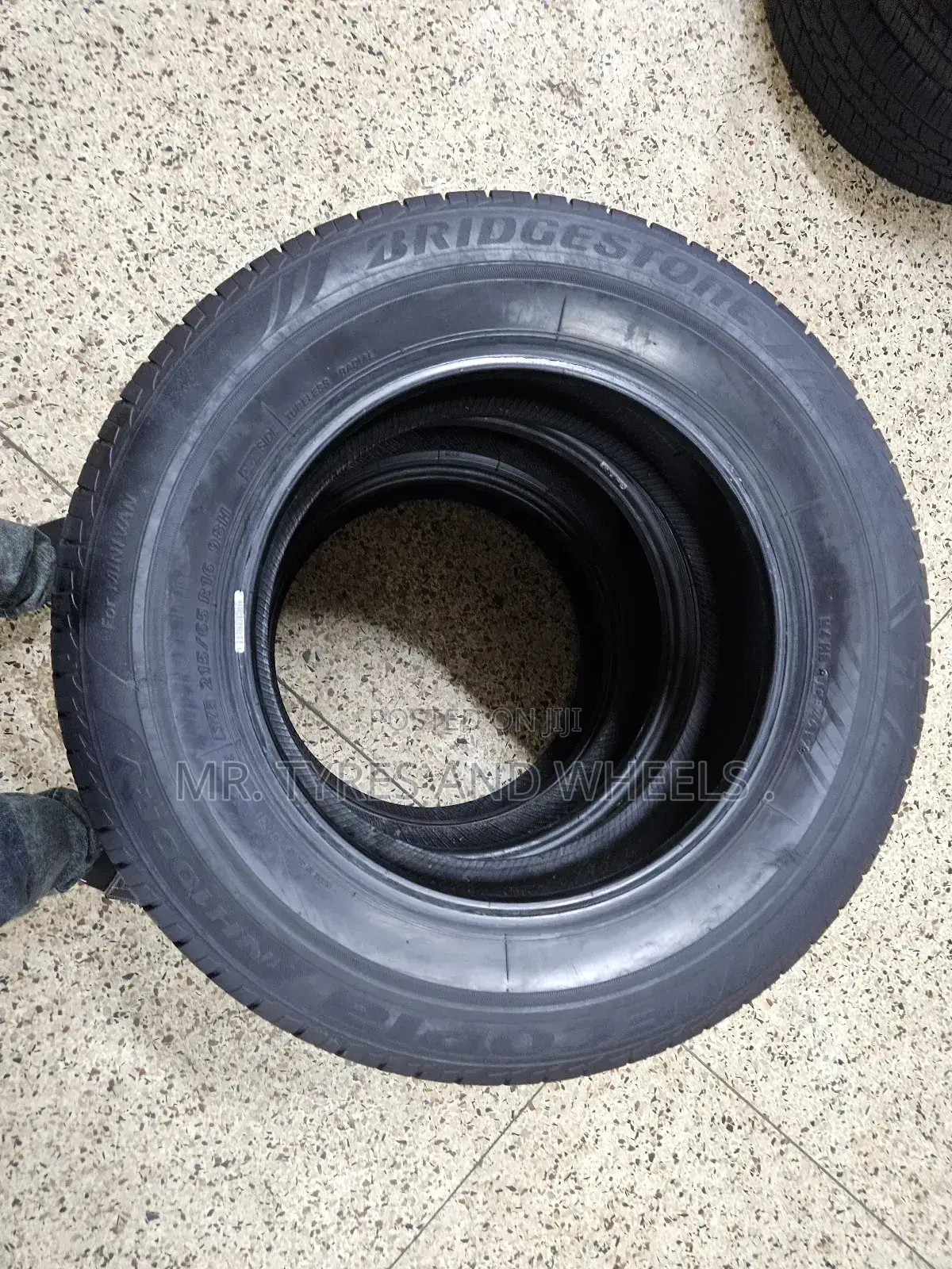 Its 215 65 R16 Bridgestone the Real Tire Size of U 1 Peace