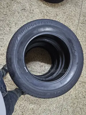 Its 215 65 R16 Bridgestone the Real Tire Size of U 1 Peace