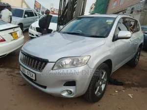 Toyota Vanguard 2008 Silver