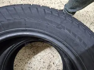 225 65 R17 Used but Still Gd Tires 2 Peaces Don't Take Risk