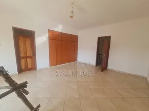4bdrm Duplex in Kololo Property, Central Division for rent