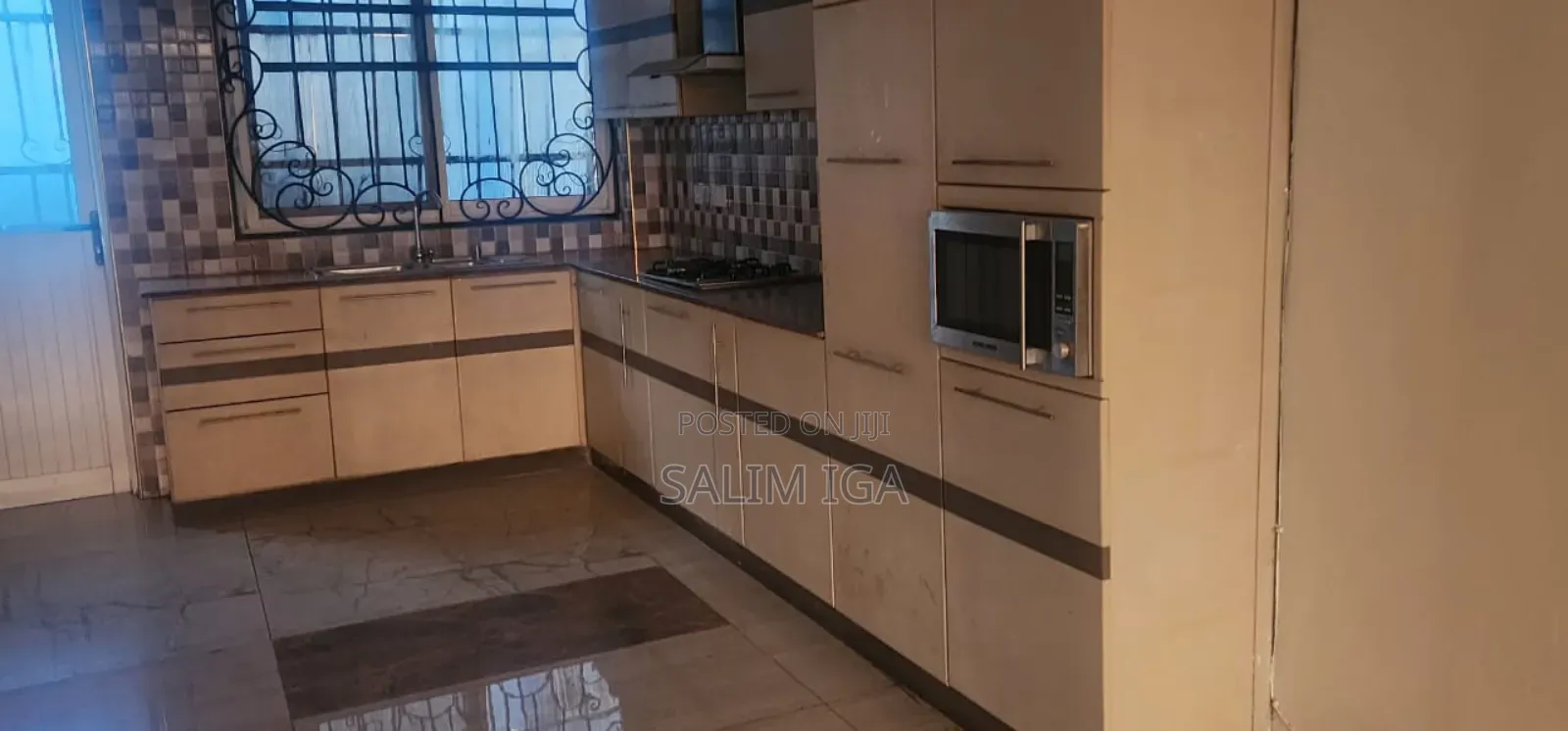 5bdrm Duplex in Kololo Property, Central Division for rent