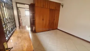 3bdrm Bungalow in Kololo Property, Central Division for rent