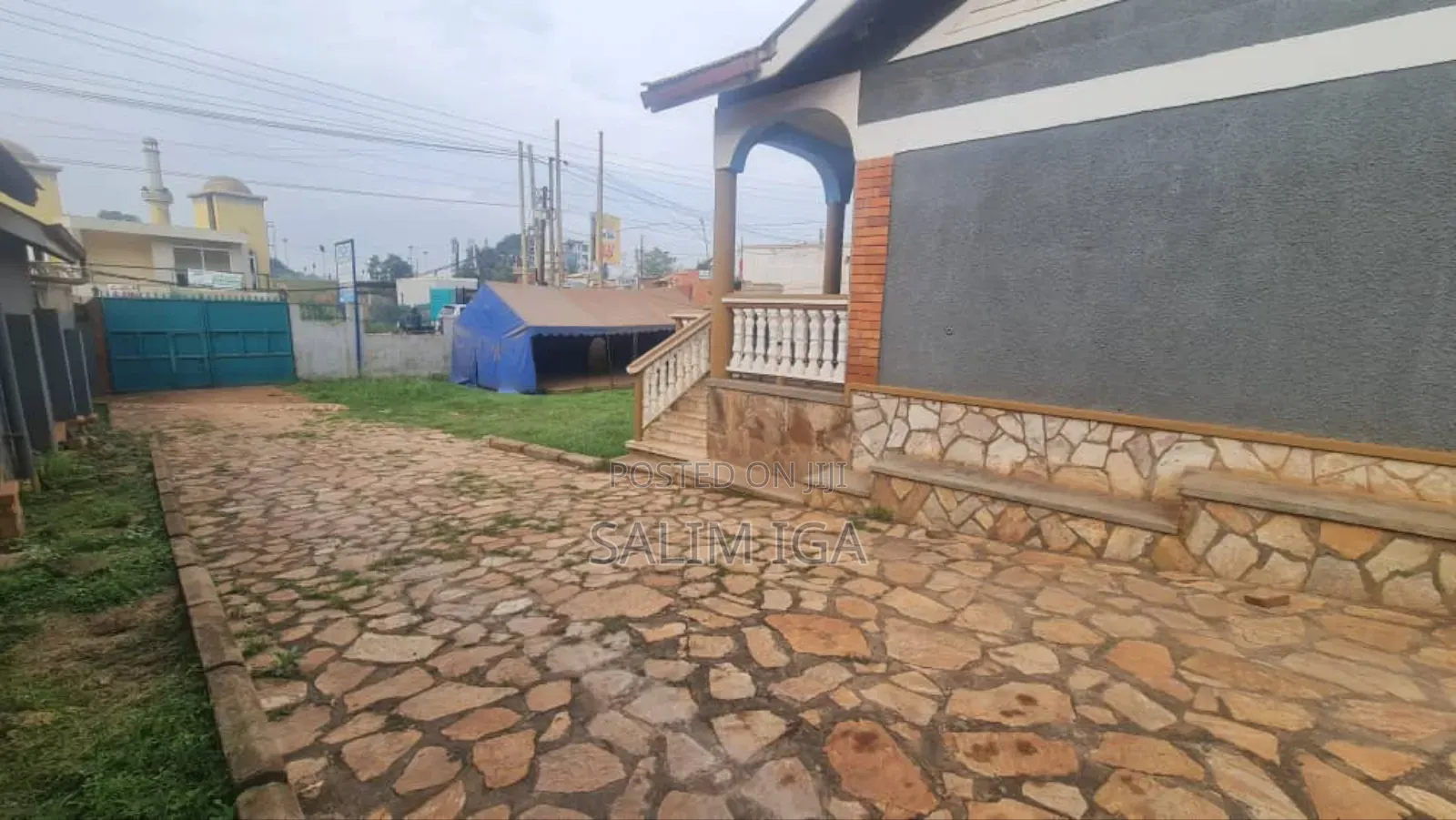 3bdrm Bungalow in Kololo Property, Central Division for rent