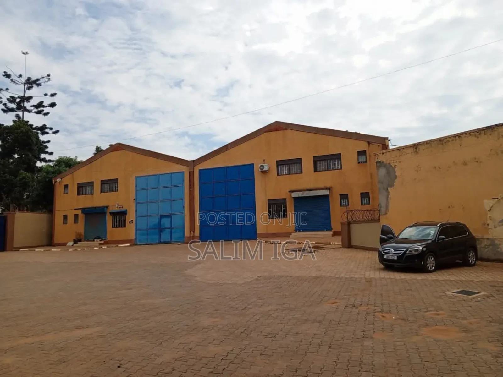 Spacious Warehouse for Rent