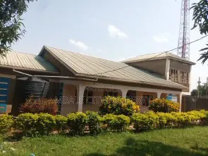 Photo - 4bdrm Bungalow in Mbale for rent
