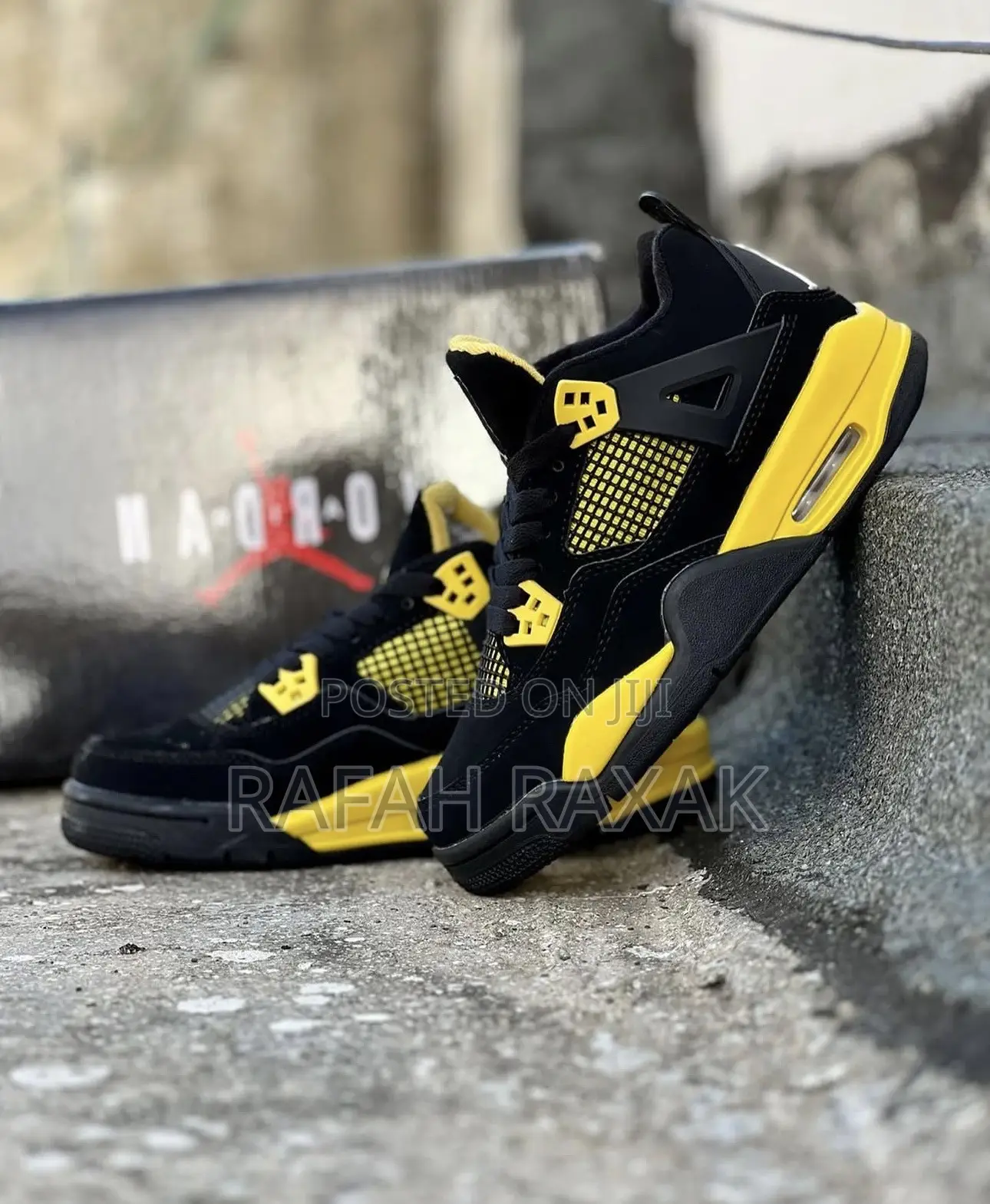 Original Air Jordan 4 Retro “Thunder Yellow” Sneakers