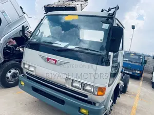 Hino Chassis Truck