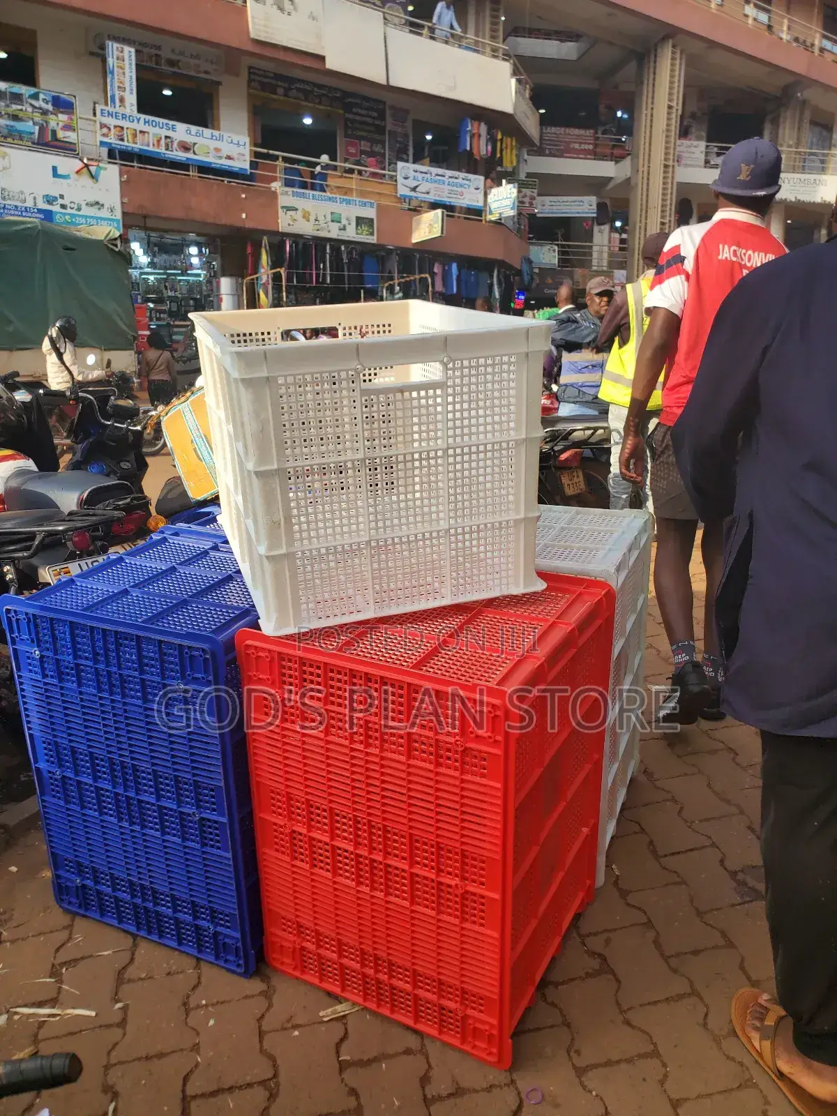 Any Color Plastic Crates Biggest