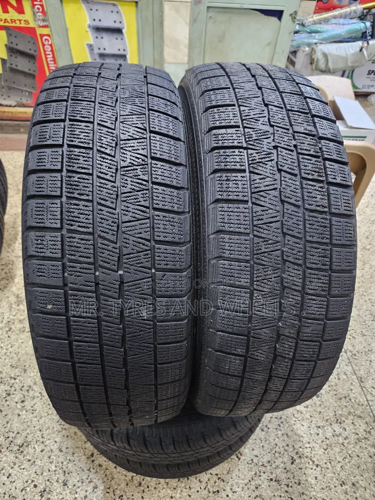 225 65 R17 Japan Tires Trust Me They Are Very Strong Tires.