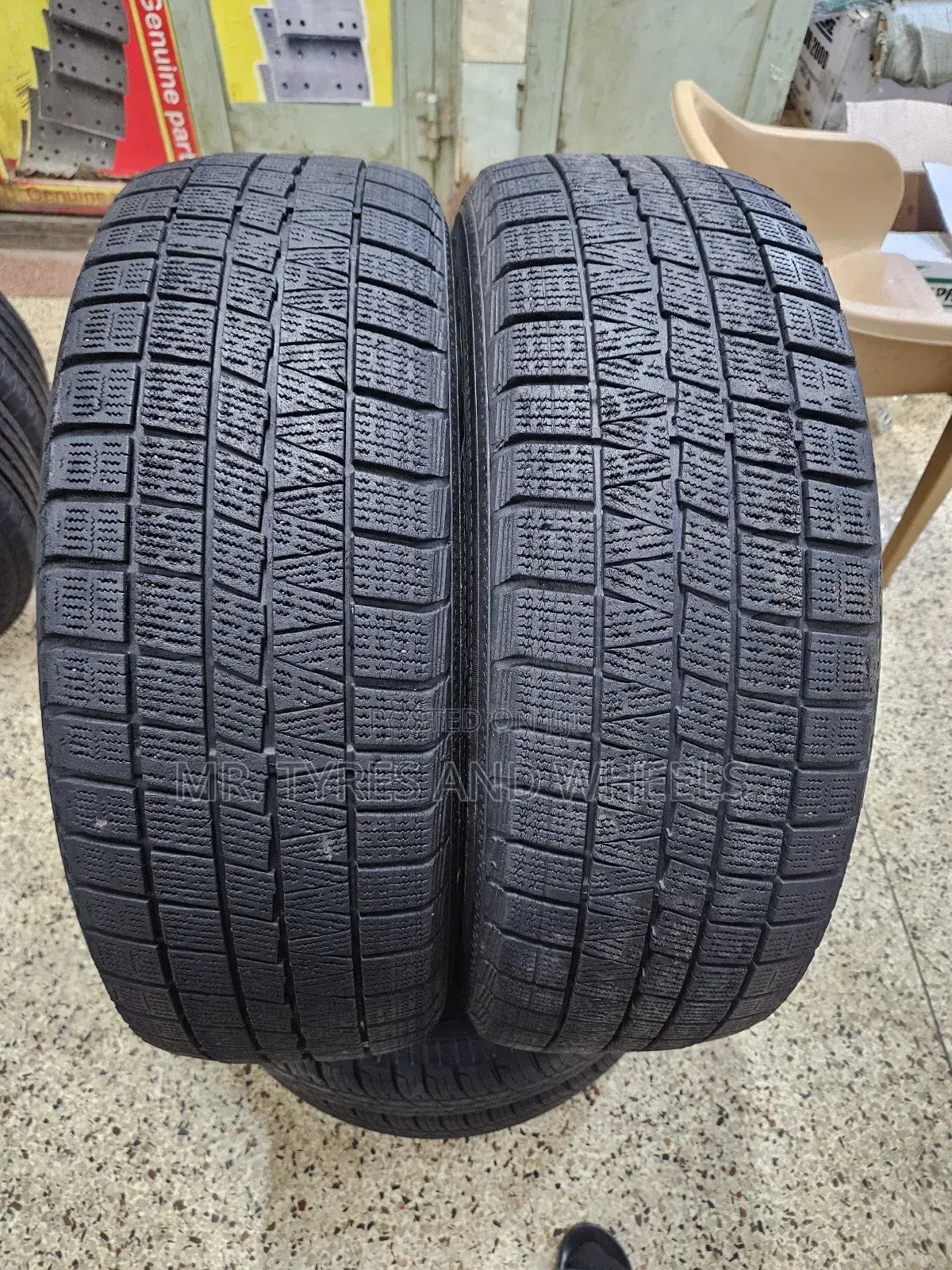225 65 R17 Japan Tires Trust Me They Are Very Strong Tires.
