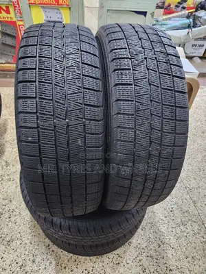 225 65 R17 Japan Tires Trust Me They Are Very Strong Tires.