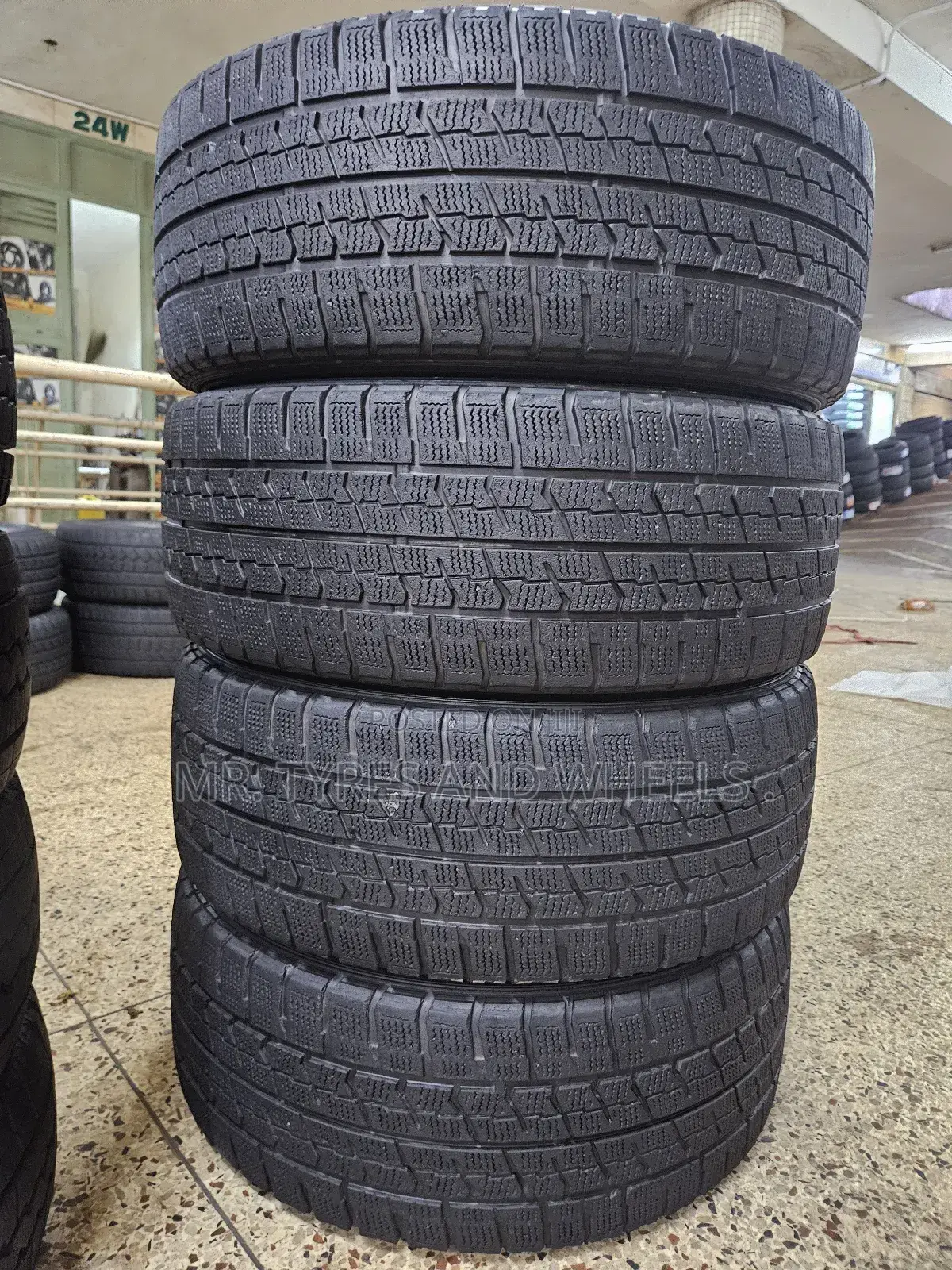 215 50 R17 Goodyear Tires All Seasons Tires Very Strong.
