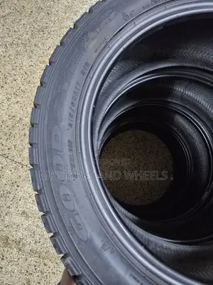 215 50 R17 Goodyear Tires All Seasons Tires Very Strong.