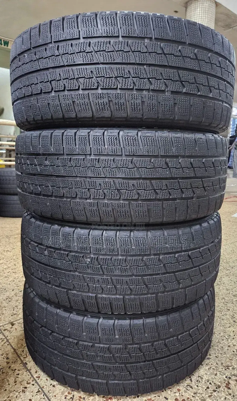 215 50 R17 Goodyear Tires All Seasons Tires Very Strong.