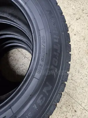 195 65 R15 Northtrek Direct From Japan the Gd Very Gd Tires