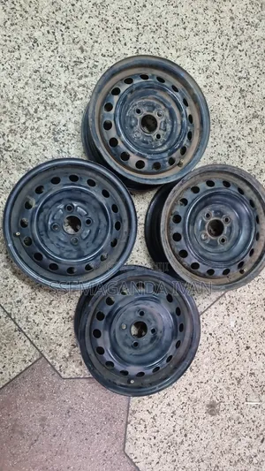 Rim 14 Four Holes(Passo,Raum,Vitz,Probox,Sienta,100 Corona)